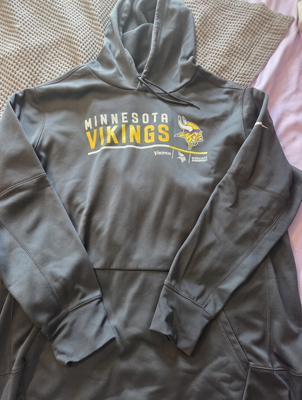 Nike Minnesota Vikings Gray and Gold Pullover Hoodie Men's 2xl
